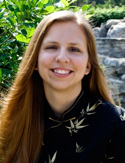 Chiropractic New Berlin WI Naomi